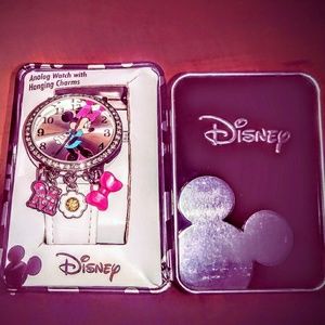 New in Box Disney Minnie Mouse watch for ladies